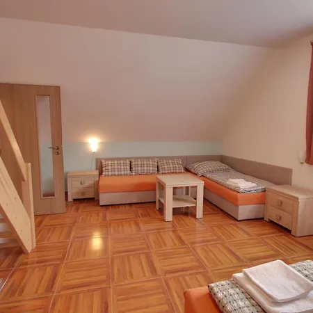 Pod Hájkem 3* Horní Branná